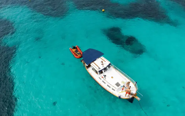 Passeio de Barco em Menorca
